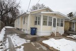 1422 E 17th Ct